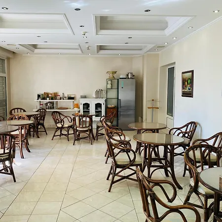 Lovely Garden Compact Near Center Ideal For Weekend Novi Sad