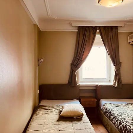 Lovely Garden Small * Nowy Sad