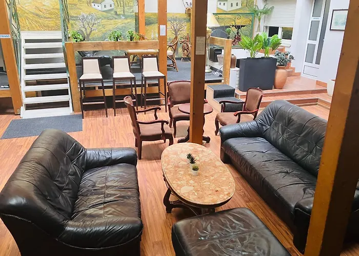 Apartment Lovely Garden Compact Near Center Ideal For Weekend Novi Sad