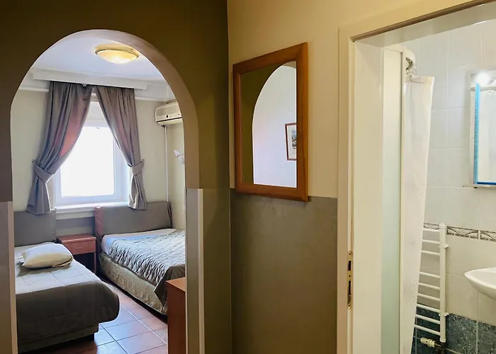 Lovely Garden Compact Near Center Ideal For Weekend * Novi Sad