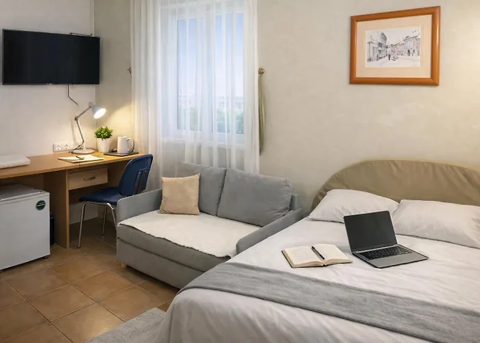 Apartment Lovely Garden Compact Near Center Ideal For Weekend Novi Sad